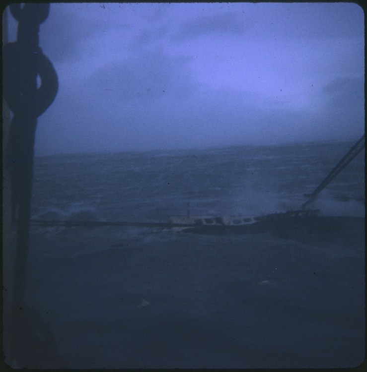 TEV Wahine wreck in stormy weather